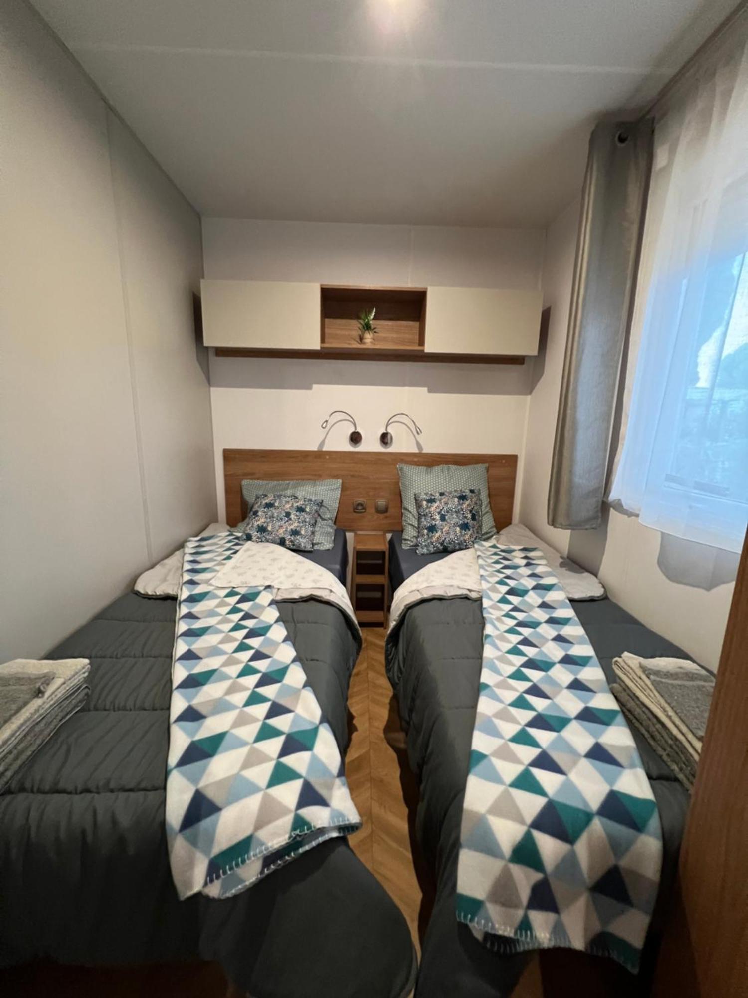 Camping Del Mar 10, Mobil Home Petit Paradis, 6 Personnes, Bord De Mer, Camping Del Mar Village Аржеле-сюр-Мер Екстериор снимка