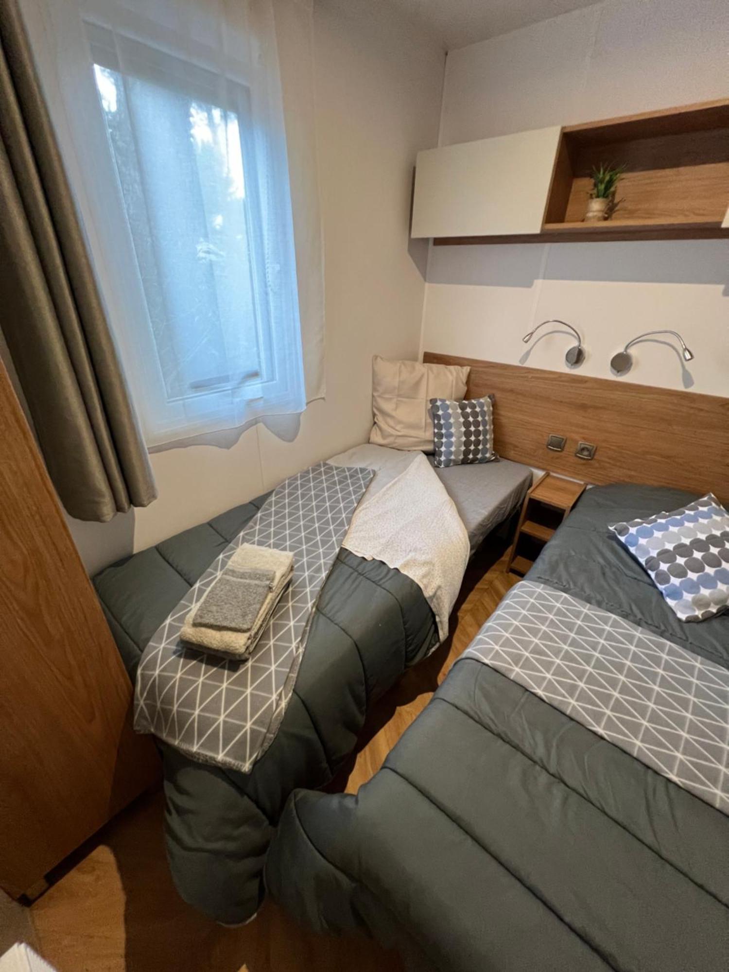 Camping Del Mar 10, Mobil Home Petit Paradis, 6 Personnes, Bord De Mer, Camping Del Mar Village Аржеле-сюр-Мер Екстериор снимка