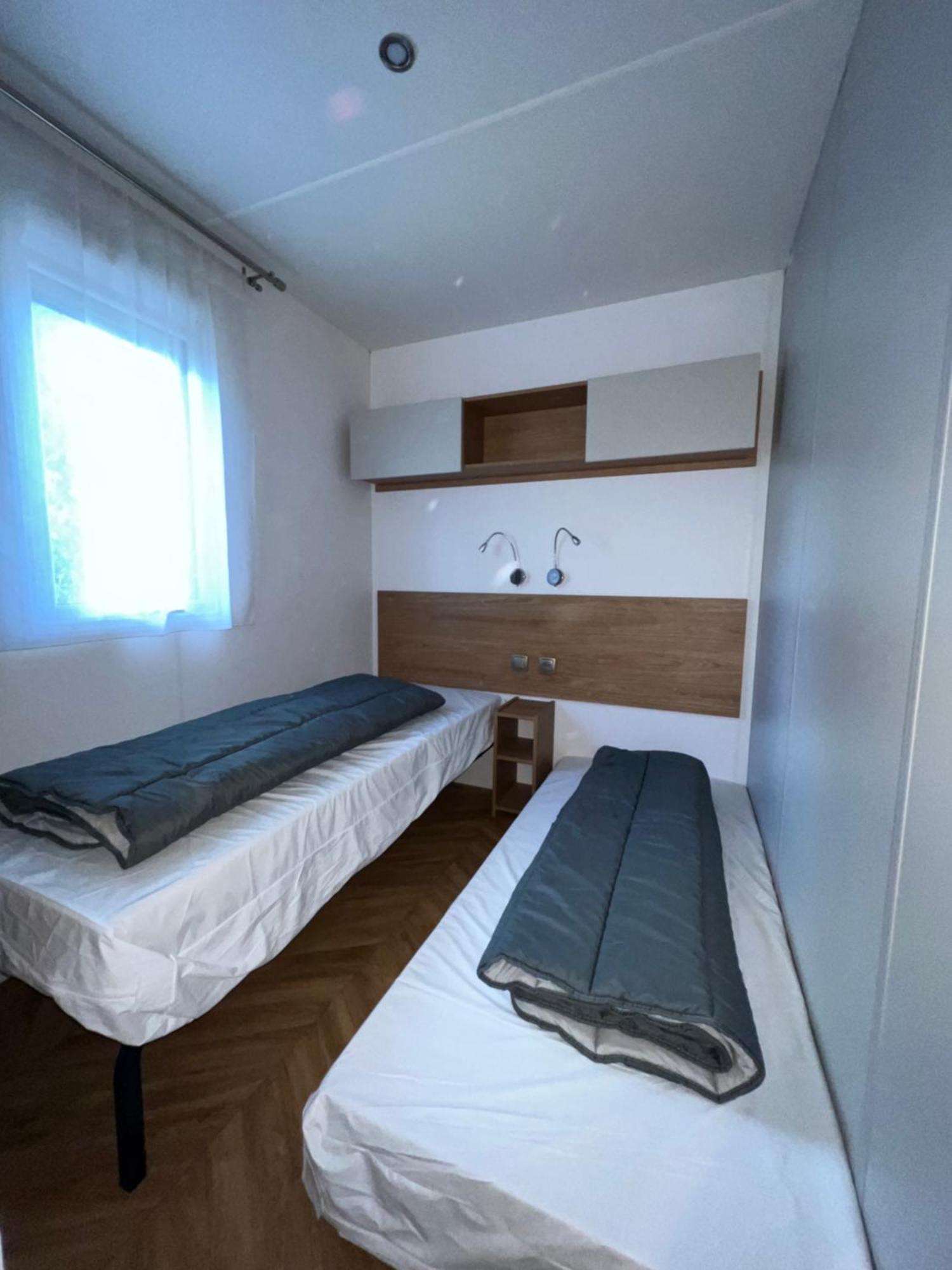 Camping Del Mar 10, Mobil Home Petit Paradis, 6 Personnes, Bord De Mer, Camping Del Mar Village Аржеле-сюр-Мер Екстериор снимка