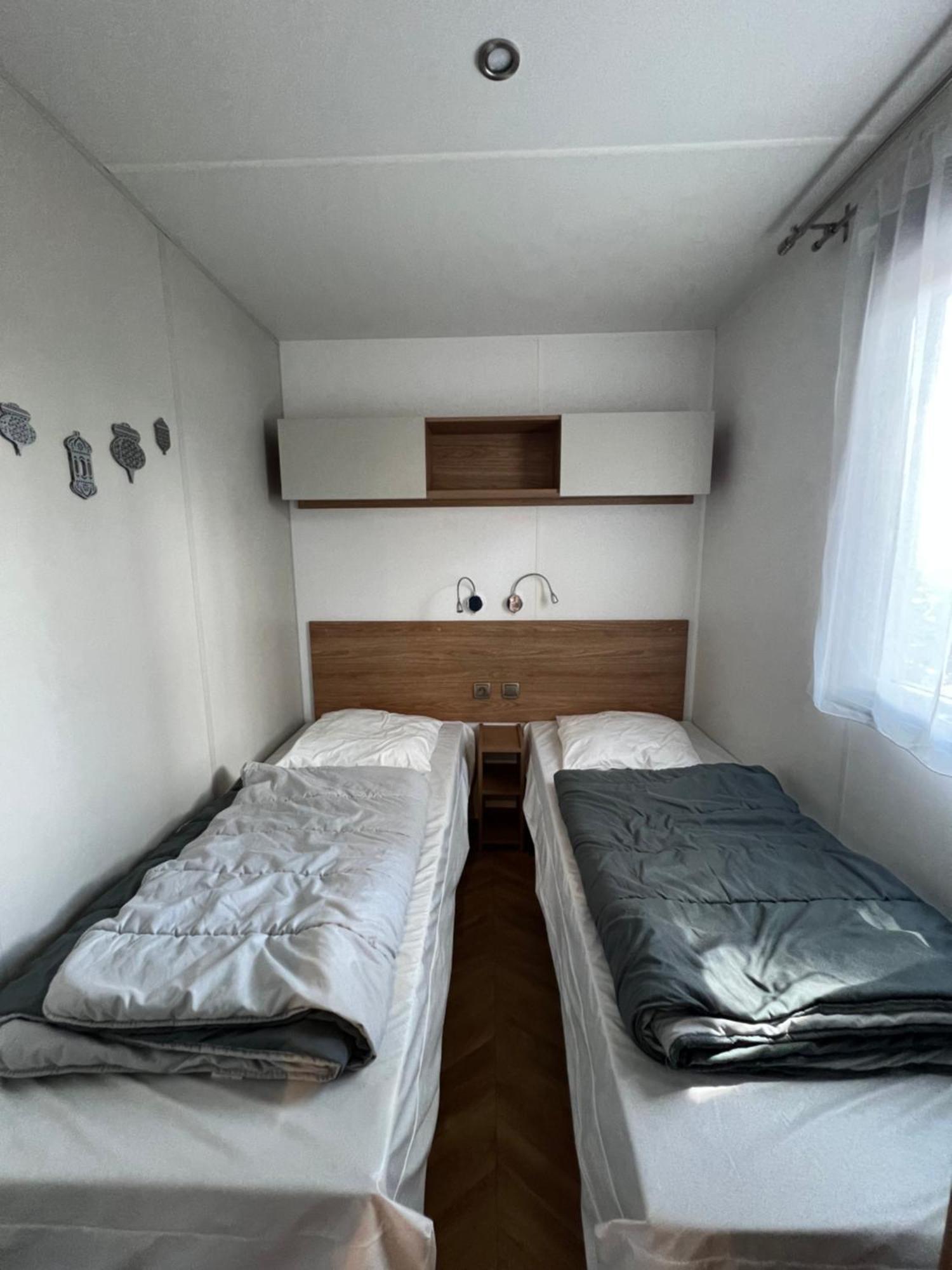 Camping Del Mar 10, Mobil Home Petit Paradis, 6 Personnes, Bord De Mer, Camping Del Mar Village Аржеле-сюр-Мер Екстериор снимка